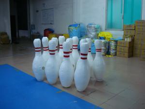 China Uv Resistant Inflatable Bowling Bottle Play In Inflatable Amusement Park wholesale