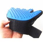 Plastic Pet Glove , Massage Glove Dog Hair Brush For Pet Cleaning Grooming Comb