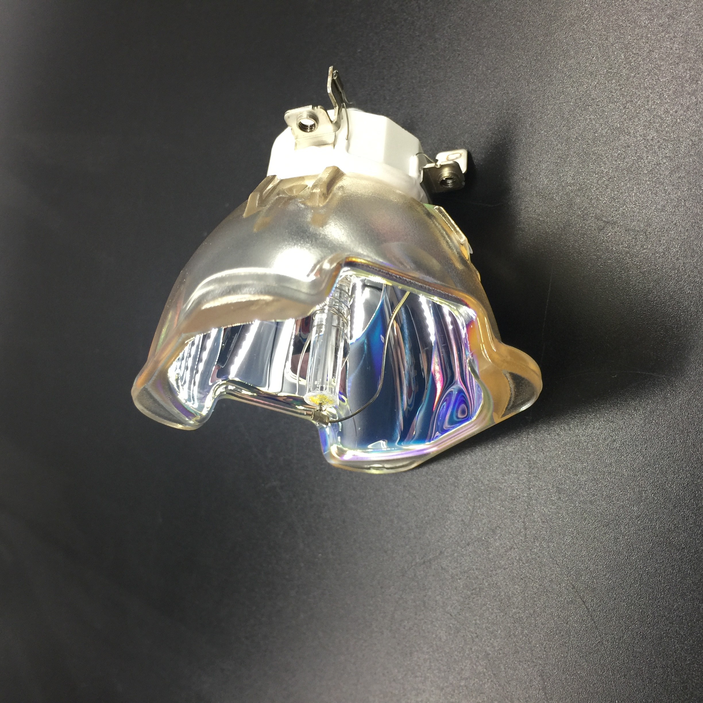 VLT XD8600LP NSHA350 UD8600U Mitsubishi Projector Lamps