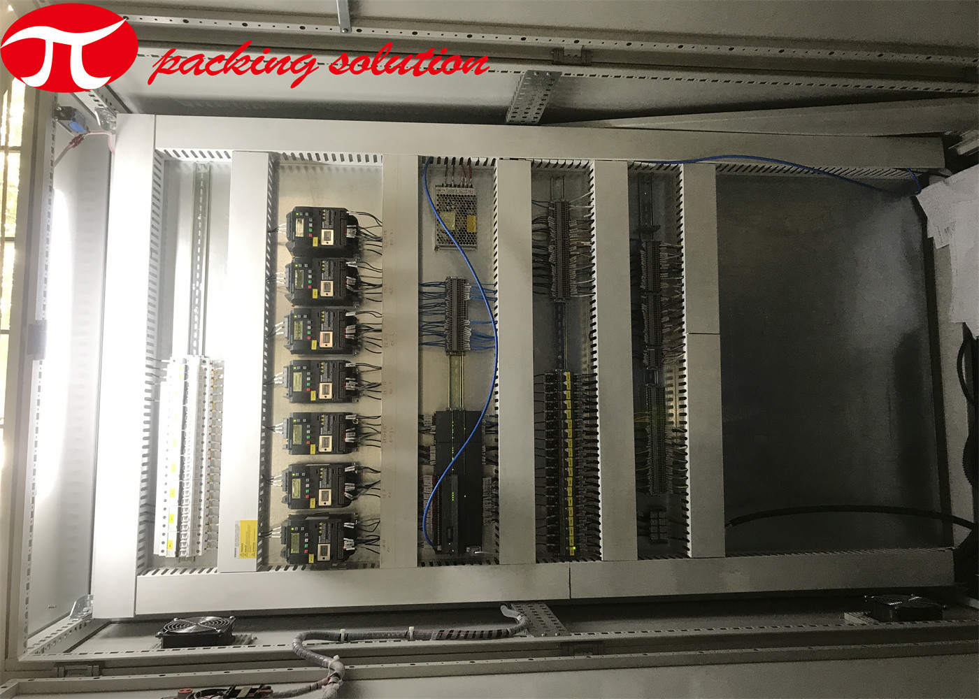 3KW Automatic Horizontal Bearing Packing Machine With Feeing Out Feeding Roller Conveyor