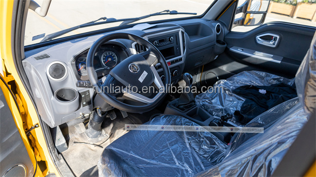Dongfeng High Quality Car Help Raid Tow Truck Airport Tow Truck