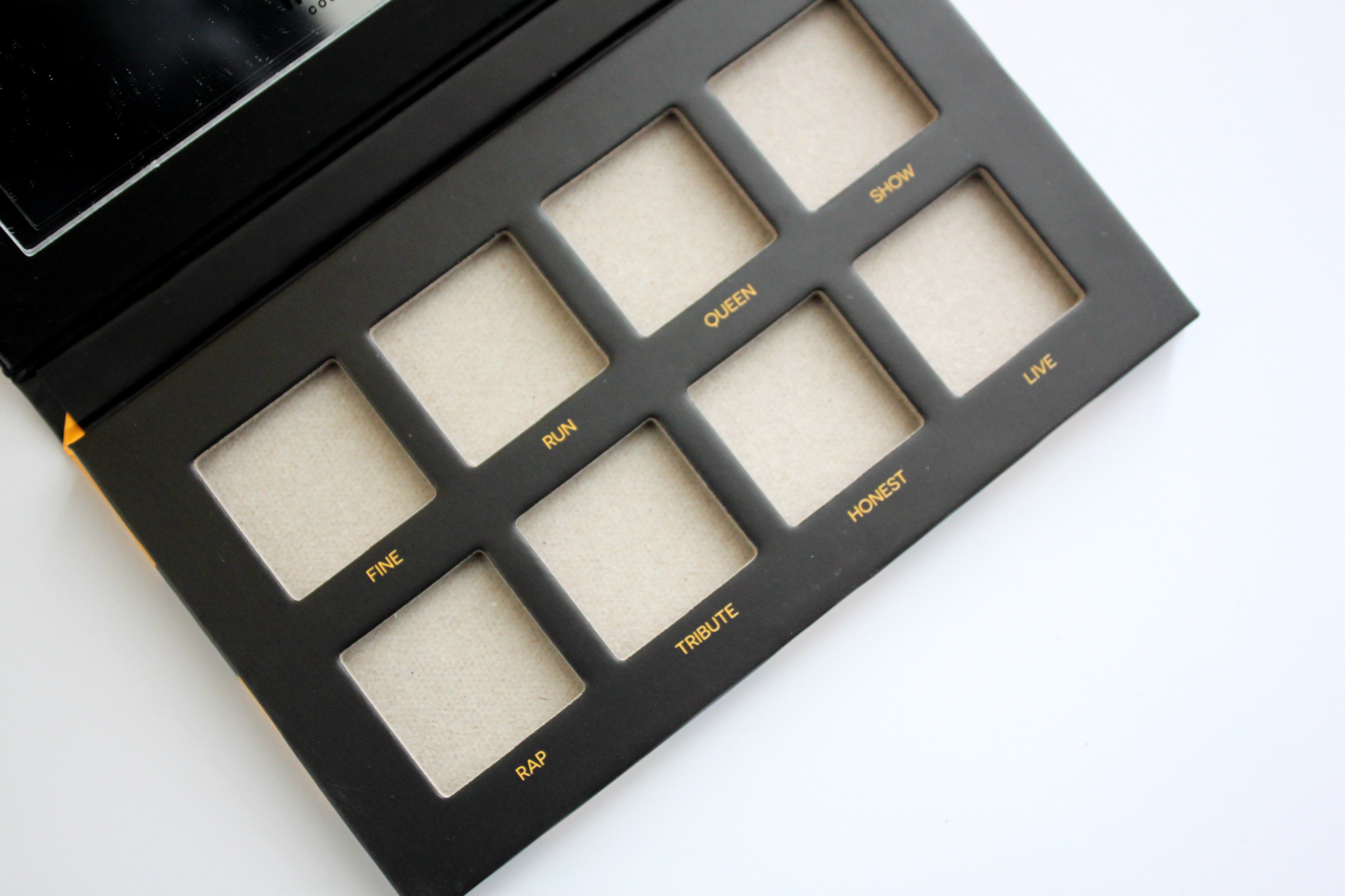 Yellow Stripe 8 Pan Empty Eyeshadow Palette Embossed With Shiny UV