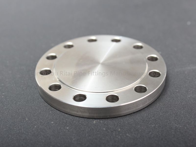 300LB Weld Neck Pipe Flanges SS400 Carbon Steel BS4504 Ring Joint Blind Flange