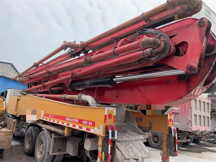 Mercedes Benz Used Concrete Trailer Pumps 32 MPa Custom Color