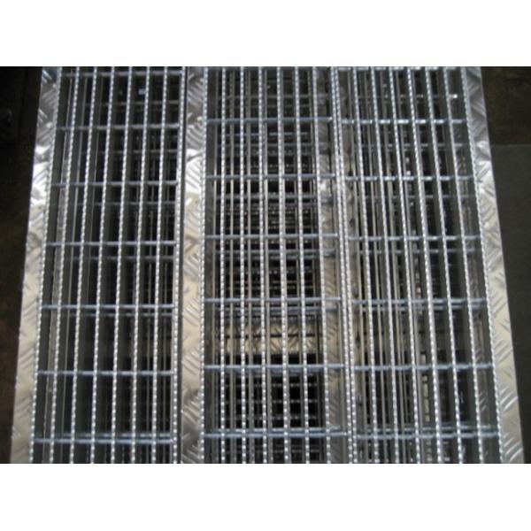 Safety and anti slip outdoor ladder Q235 steel grating stairs tread steps