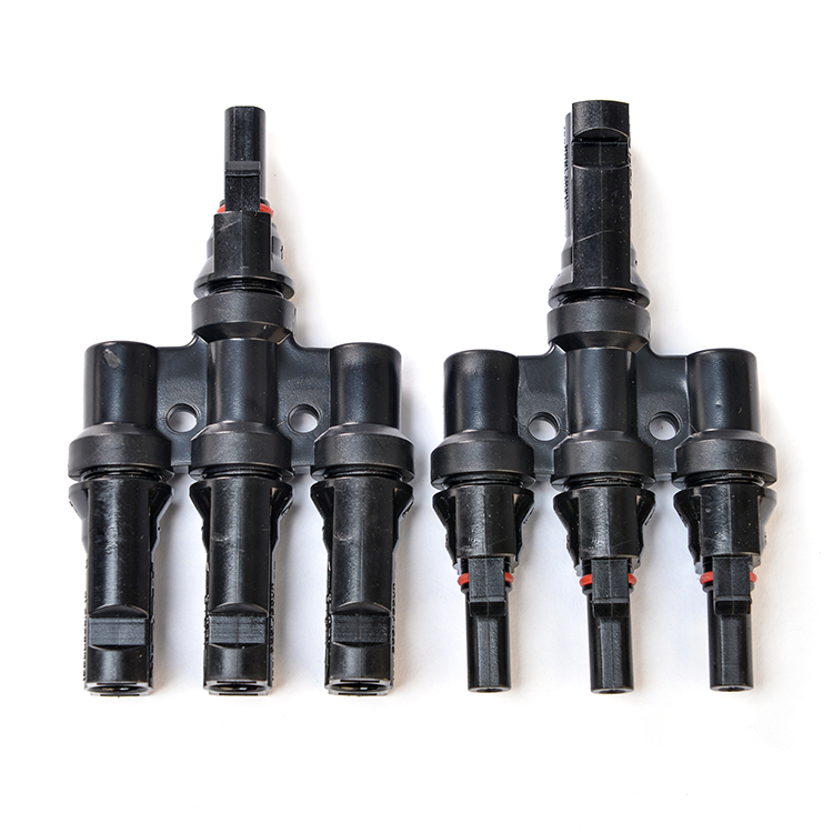 1000v DC Solar Pv Cable 4.0mm2 Conductor Material Copper with IP67 Protection Degree and Pv004 Crimping Tool