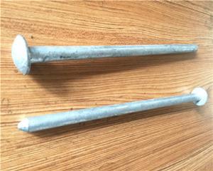 China Forged Head Galvanized Steel Tent Pegs / Garden Stakes Hot Dip Galvanized Surface wholesale