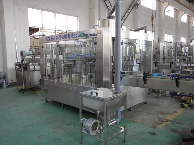 Pure Water Glass Bottle Filling Machine 24000bph 12kw SUS304