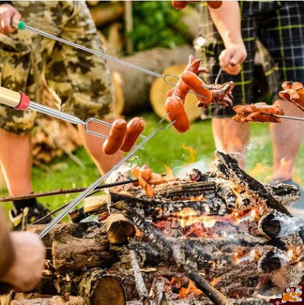 Sausages 31cm BBQ Roasting Sticks Wooden Handle Telescopic Marshmallow Fork