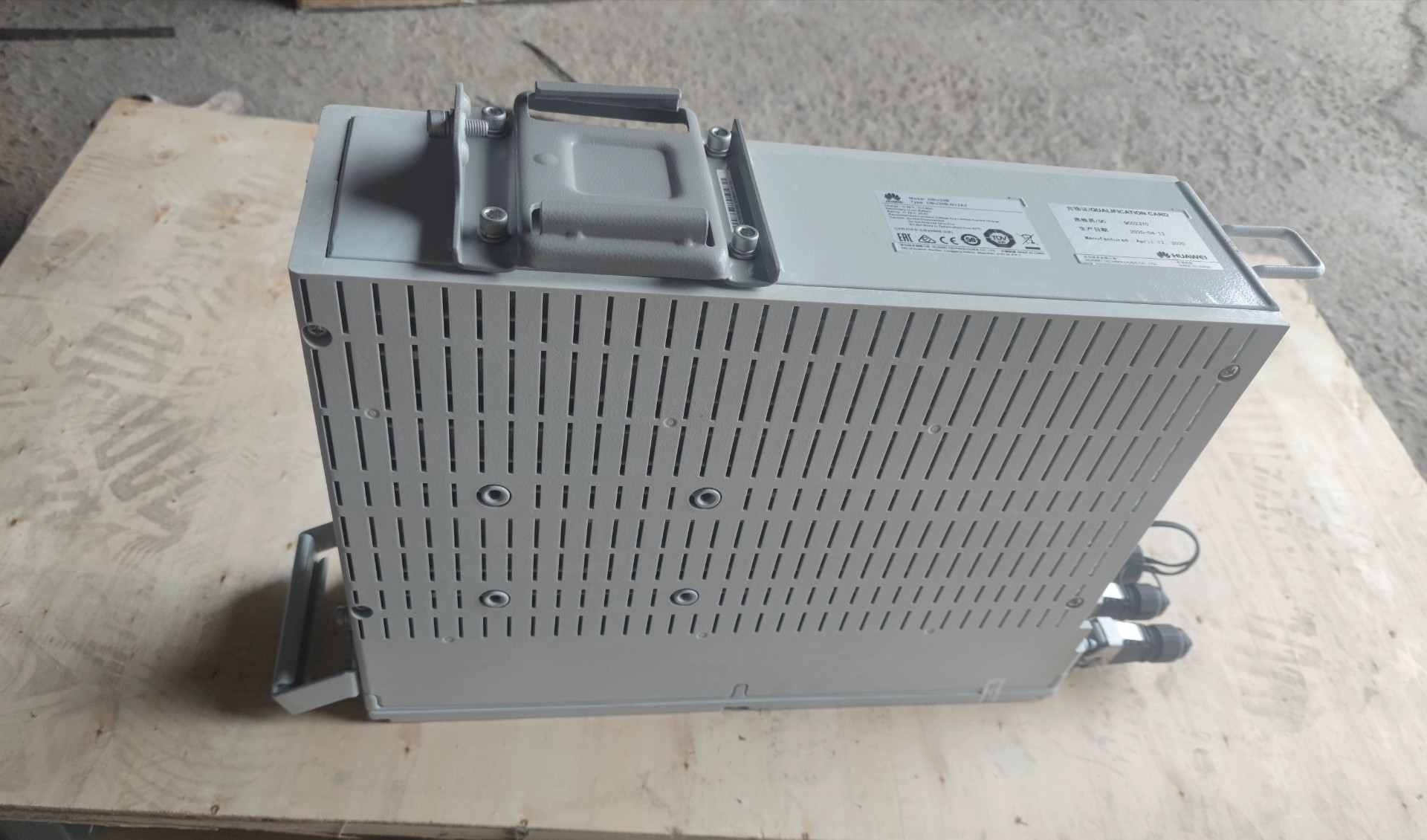 HUAWEI DBU20B-N12A2 Distributed Battery Unit 48V20A Secondary Li-Ion Batterry