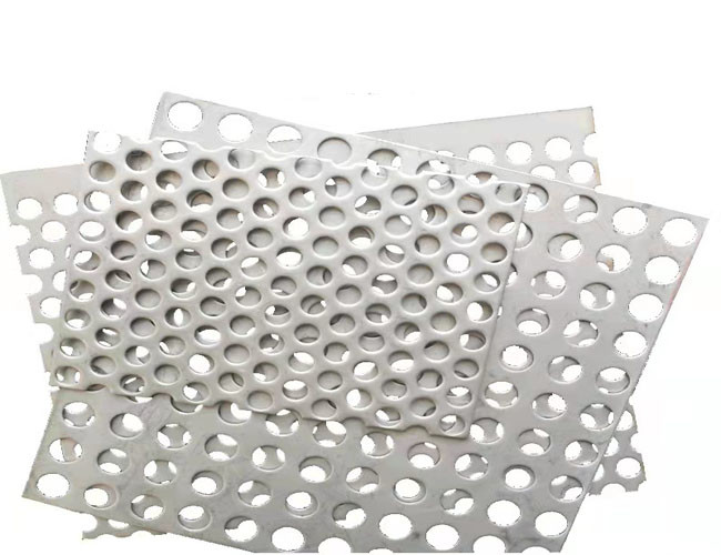 15 × 25mm Rhombic Punching Steel Plate Tensile Expanded Mesh
