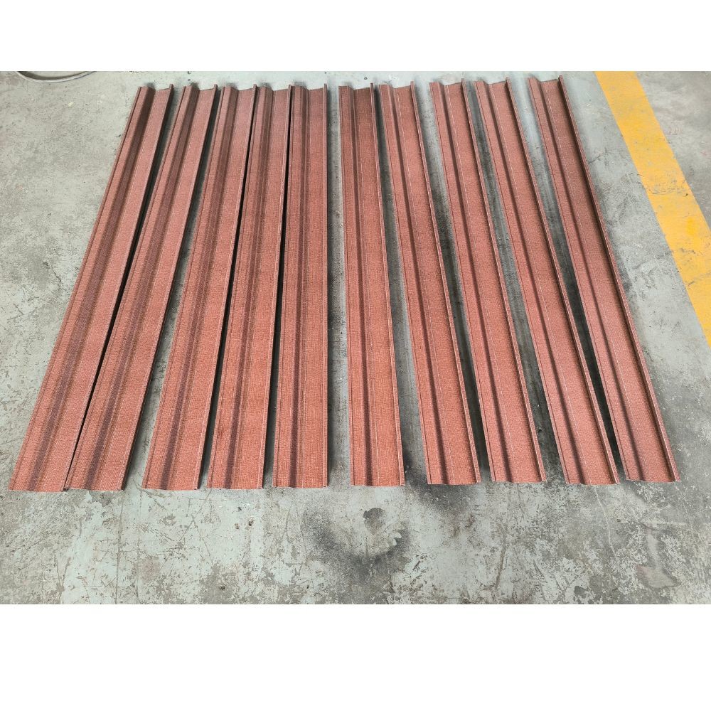 0.7-1.2mm Galvanized Steel Metal Shutter Bottom Roll Forming Machine with Stop Saw Cutting