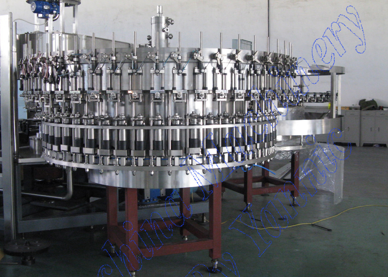 High Production Automatic Carbonated Drinks Filling Machine And Beer Filling Machine