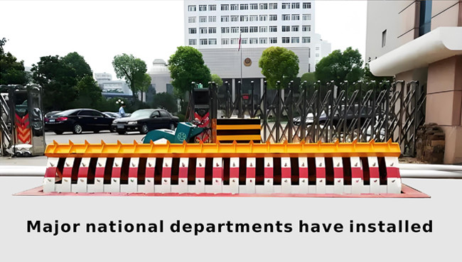 Waterproof Hydraulic Road Barrier Anti Terrorism Security Road Blocker