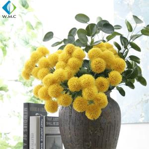 China Yellow White Fake Flower Bouquet , Ball Shape Artificial Chrysanthemum Flowers wholesale