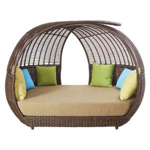 China Waterproof Aluminum Wicker Patio Daybed wholesale