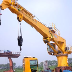 China Cargo Bulks OUCO 36M Telescopic 1.5T Long Boom Crane on sale