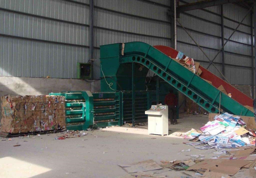 Vertical Hydraulic Baling Machine, for Waster Cardboard, Carton Box, etc.