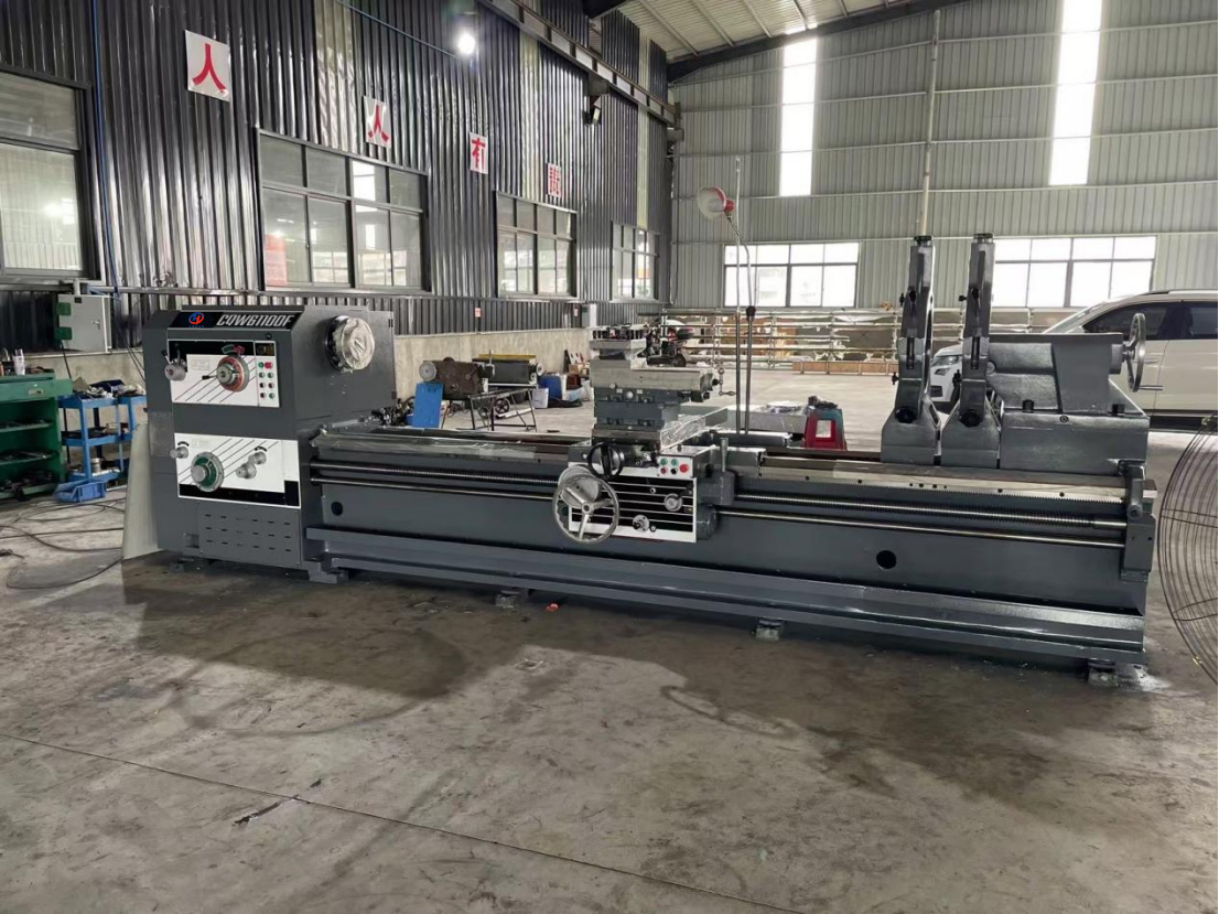 CW6180F Heavy Horizontal Ordinary Lathe High-rigidity Guide Rail Width 600mm Floor Manual Lathe