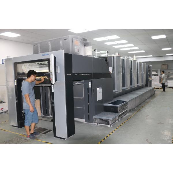 Glossy 54 64 68gsm Light Weight Coated Paper in Sheet Printing Magazine Brochures