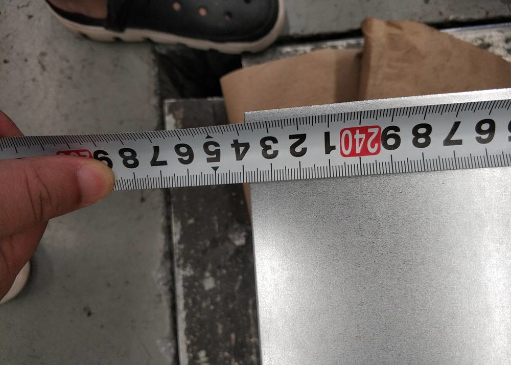 914mm Galvanized Sheet Metal Rolls Galvanized Iron Coil AZ Coating Regular Spangle