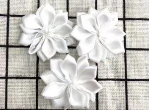 China Christmas Handmade Ribbon Flowers For DIY Accessories / Hanging Ornaments wholesale