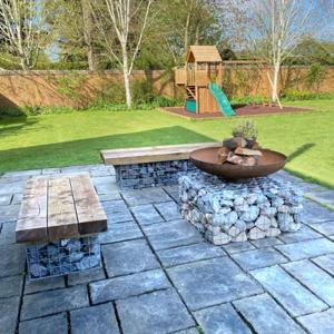 China Modular Welded Gabion Seating Commercial Grade Landscape Mesh Benches wholesale