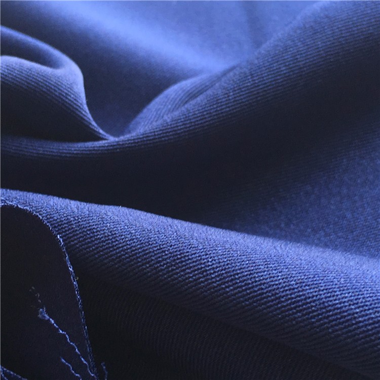 100% Polyester 220D Twisted Twill Woven Gabardine Fabric in Workshop Uniform Cloth