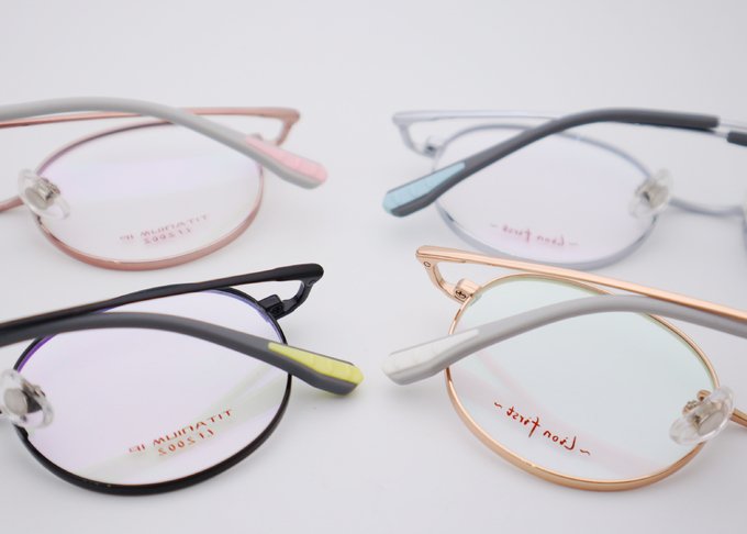 Durability Guaranteed Kids' Bate Titanium Frame Eyewear LF 2002