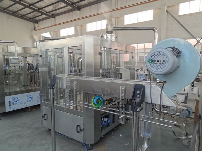 Drinking Water Filling Machine DGF 16-12-6 SUS304 2000bph - 4000bph Capacity
