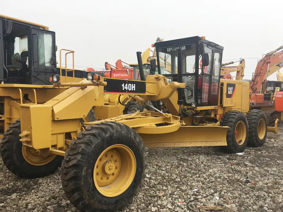 Secondhand CAT 140G 140K 140 Motor Grader with 140h Usage and Huade Hydraulic Valve
