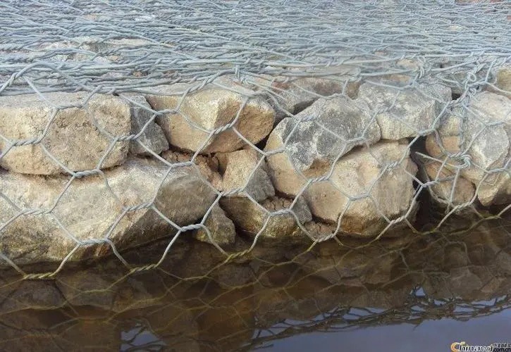 Iron 2 X 1 X 1m Pvc Coated Gabion Wire Mesh For Cages