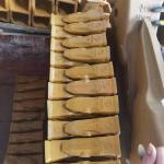 excavator bucket tooth adaptor and blade plate best price and hard bucket tooth