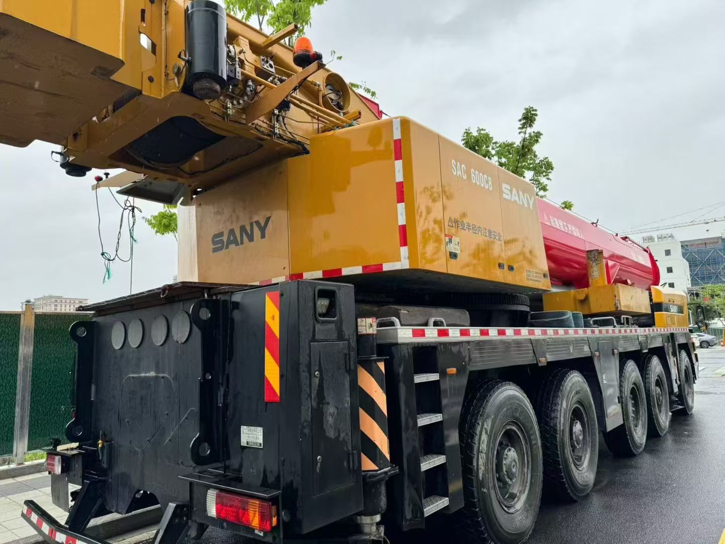 SANY 160-ton all-terrain mobile crane | Professional lifting equipment