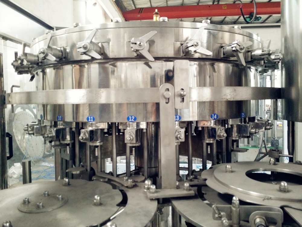 machines for making cans/food stage high quality carbonated soft drink machine for beverage factory