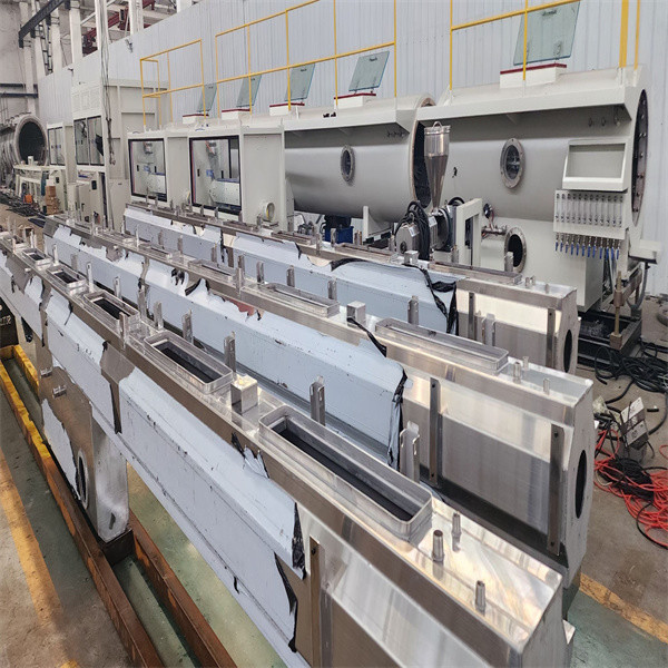 Quality Stainless Steel Plastic Pipe Machine Vacuum Cooling Water Tank for sale