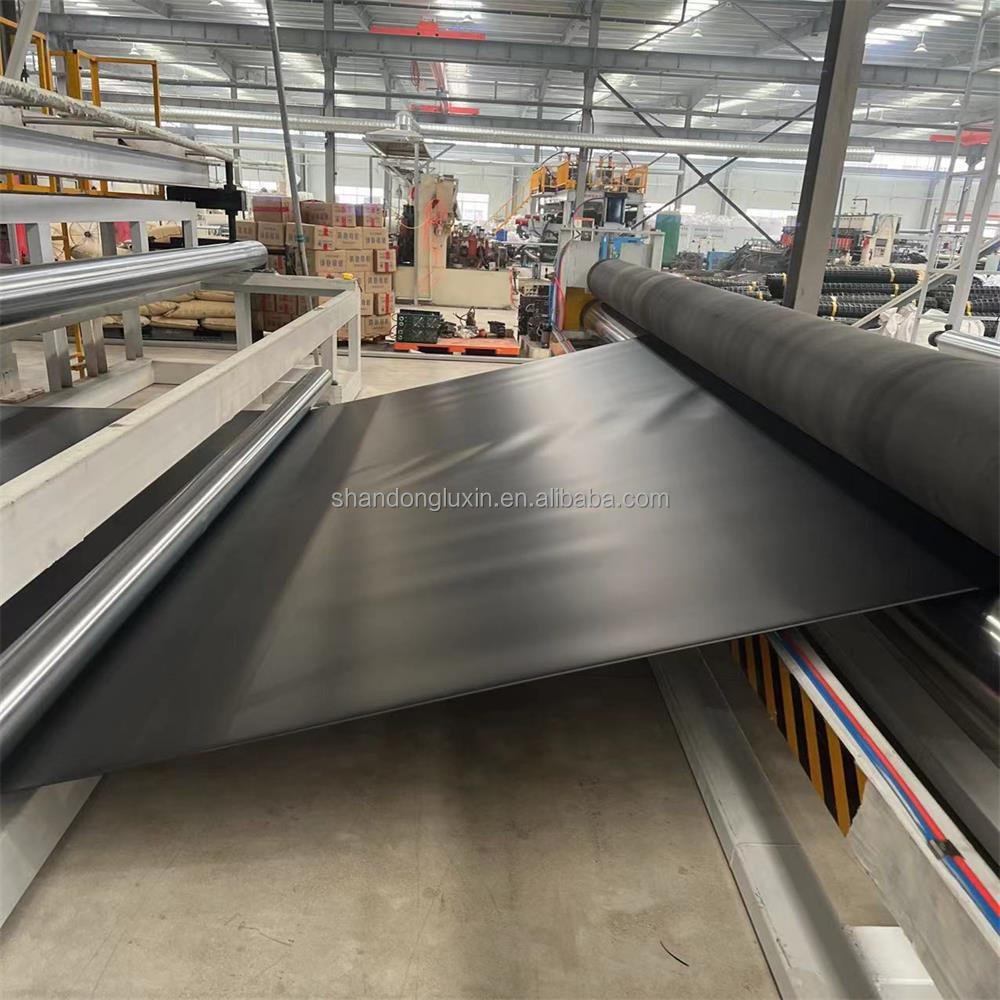 ASTM GRI-GM13 Standard 1mm 2mm HDPE Geomembrane Fish Pond Liner for Fish Farming
