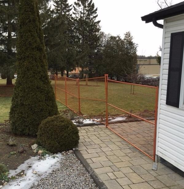 Canada temporary Construction Fence H 6'/1830mm and W 9.6' /2950mm tubing 1"/25mm thick 1.5mm powder coated grey