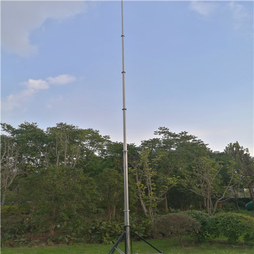 Portable 20KG Telescoping Mobile Video Surveillance Mast