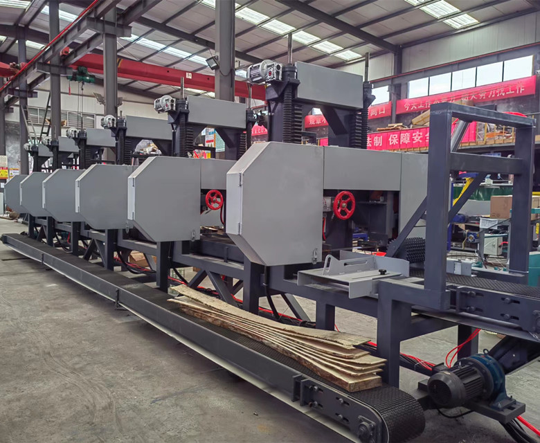 Timber Vertical Band Sawmill 700mm Wood Resaw Bandsaw With Touch Screen