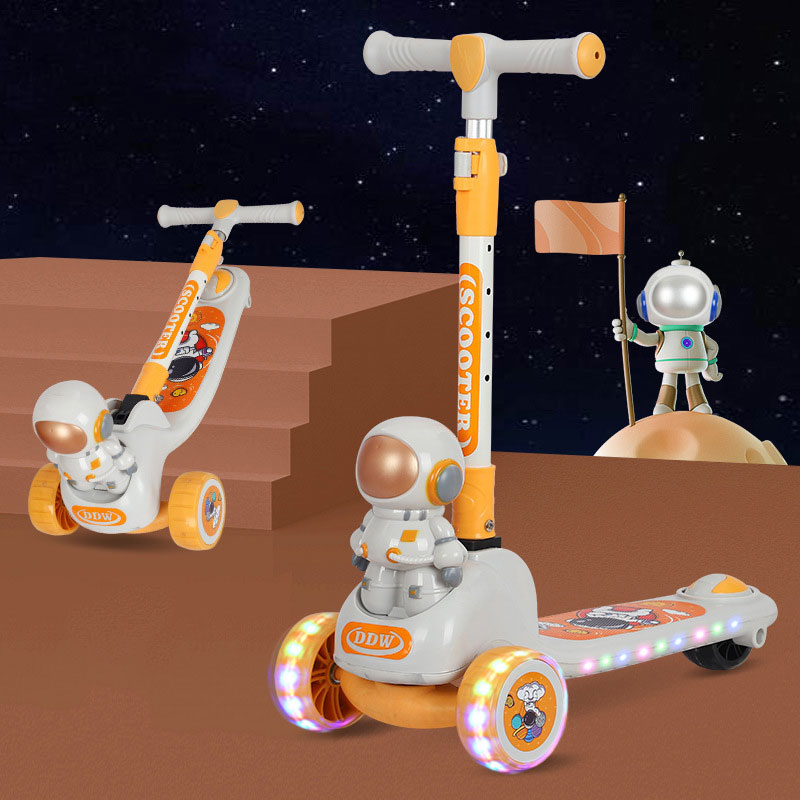 Portable Push Scooters Kid Adjustable Height 3 Kick for Ages 4-6Y Max Load 200 LBS Metal