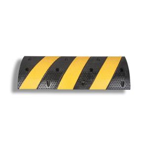 China Foresight Reflective Rubber Speed Bump Heavy Duty Reducing Traffic Accident wholesale