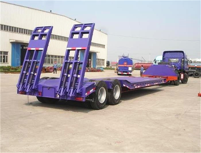 Front Loading Lowboy Trailer 4 axle 120ton Detachable Gooseneck Hydraulic Removable Drop Deck Lowbed Trailer for Kenya