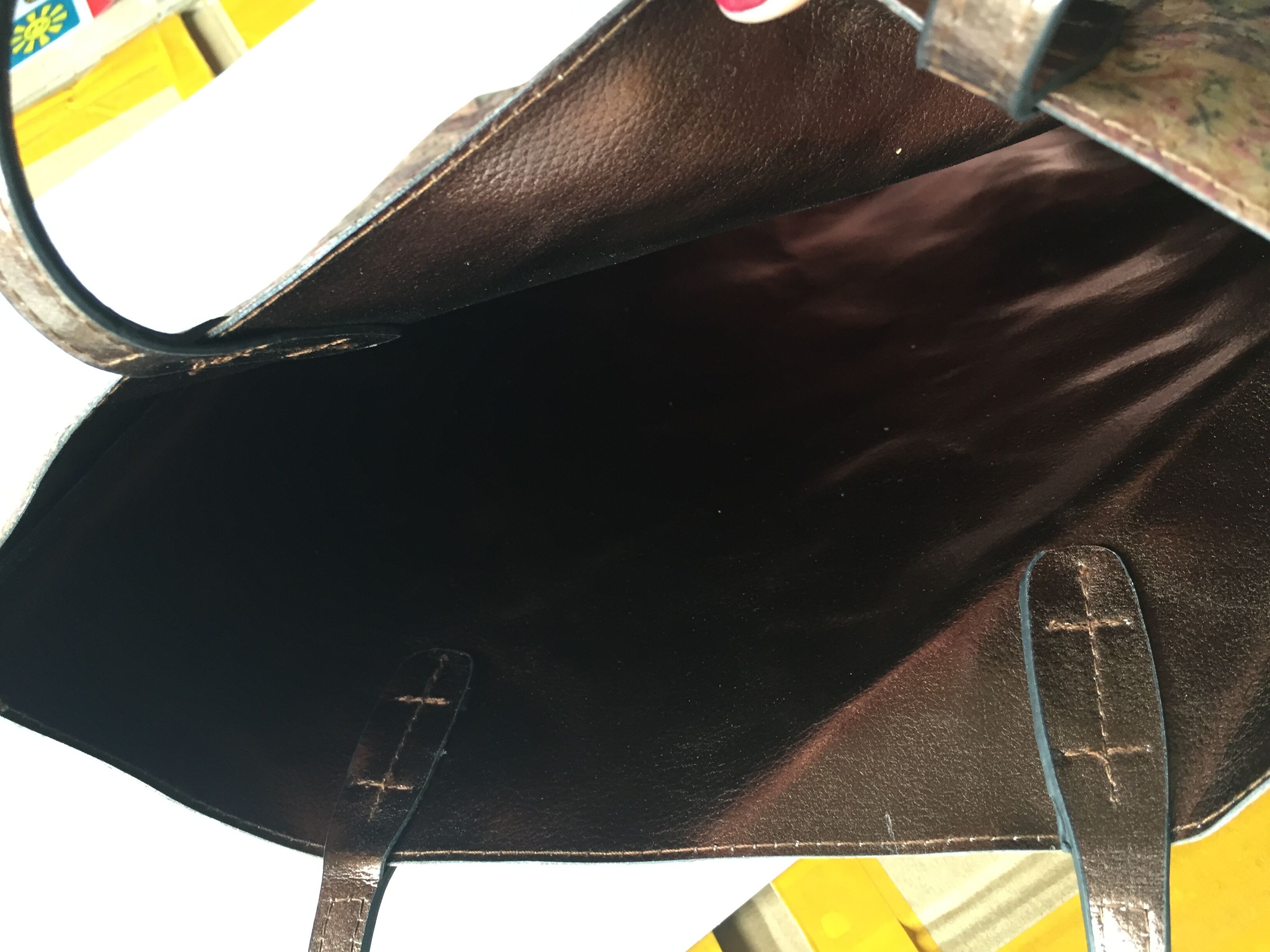 Wholesale & High Quality style Cork 34.5x31cm handbag with Eco PVC handle, customized color is available