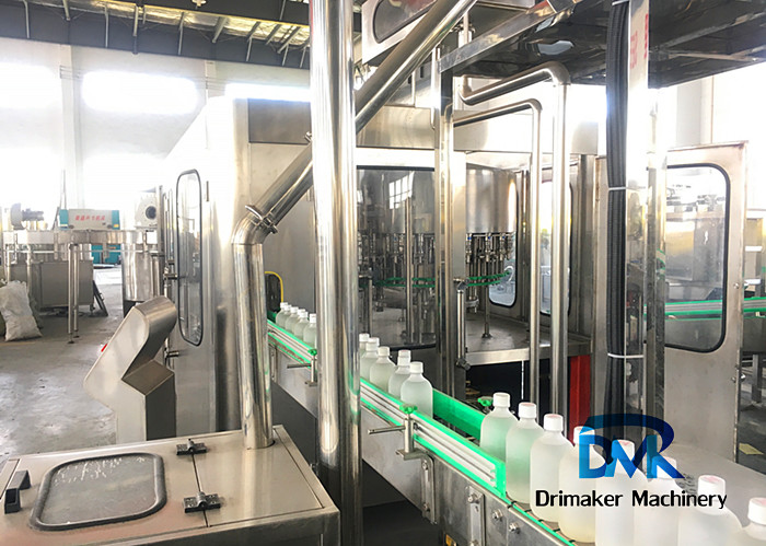 Purified Water Rinsing Juice Bottling Machine High Temperature Filling