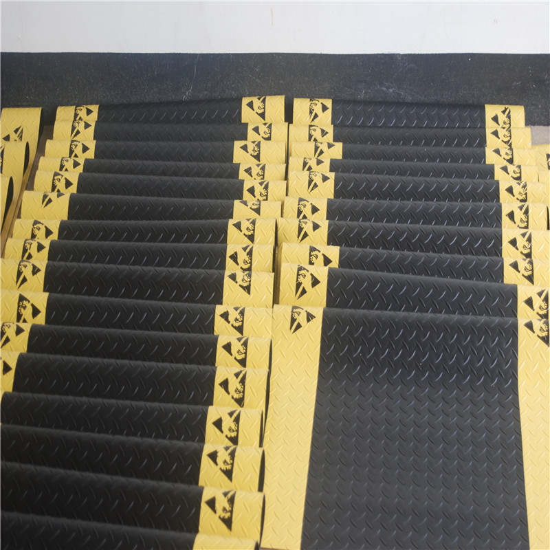 Black Yellow Car Floor 20m 10e9 Ohm EVA ESD Mat