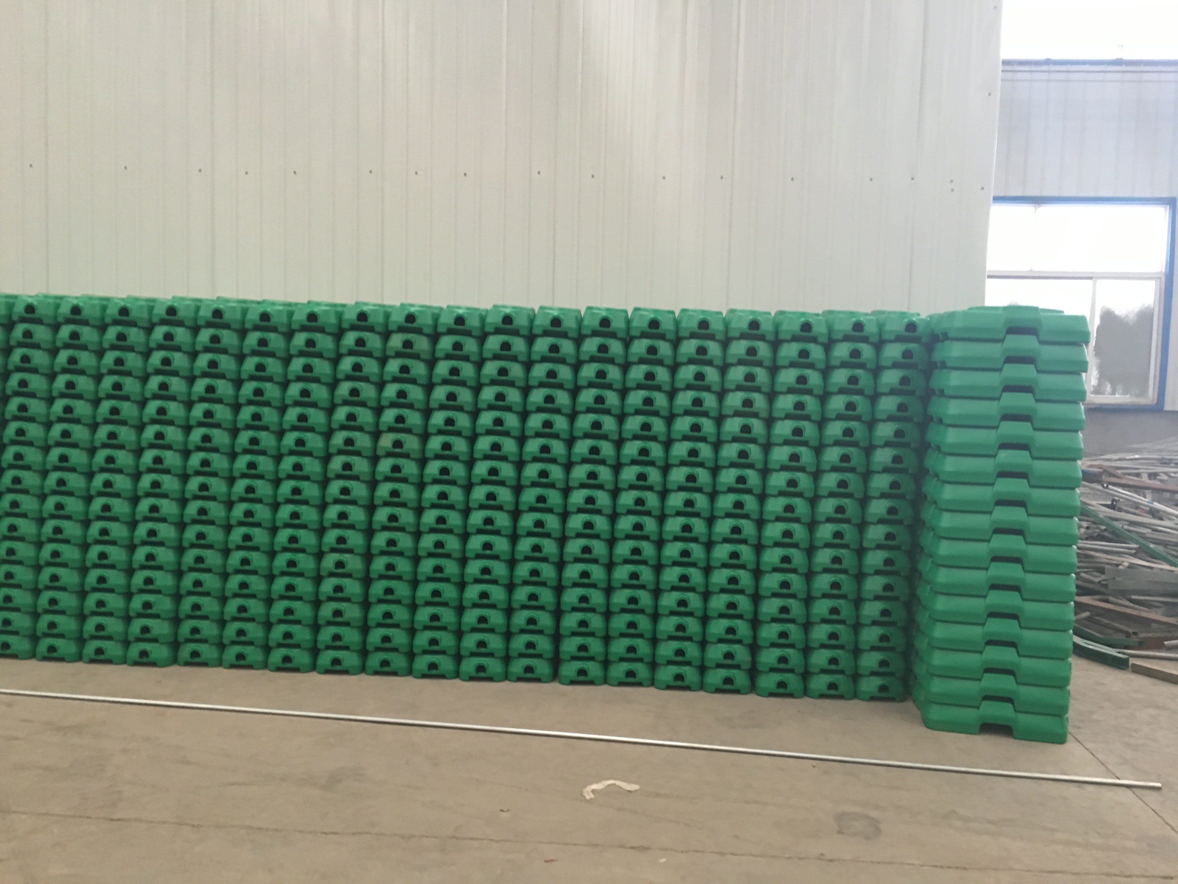 Heavy Duty Removable Pool Protection Fencing Silver Painted At Welds