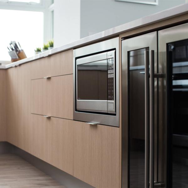 Matte White And Wood Texture Melamine Kitchen Cabinet With Sink And Island