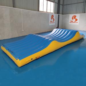 China Durable Inflatable Water Sport Slipping Wave Anti UV &amp; Heat Material wholesale