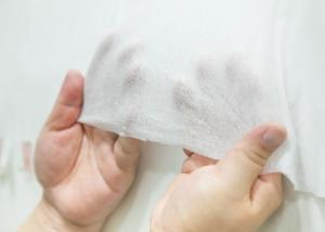 China 60g Raw White Spunlace Non woven Fabrics Plain Cloth wholesale